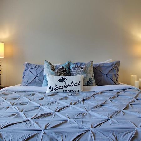 Misty Mountain- Premium 2 Bedroom Mountain View Canmore Buitenkant foto