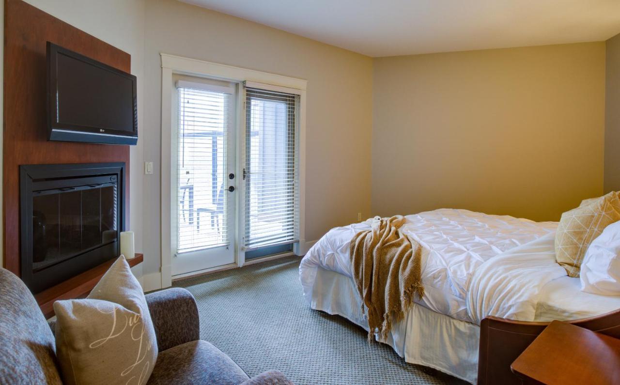 Misty Mountain- Premium 2 Bedroom Mountain View Canmore Buitenkant foto